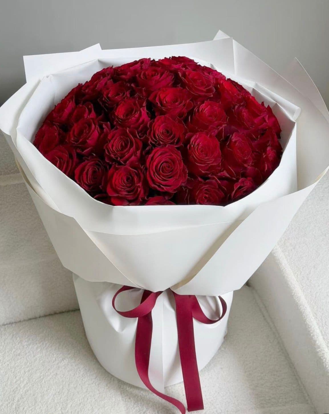 52 Stem Roses